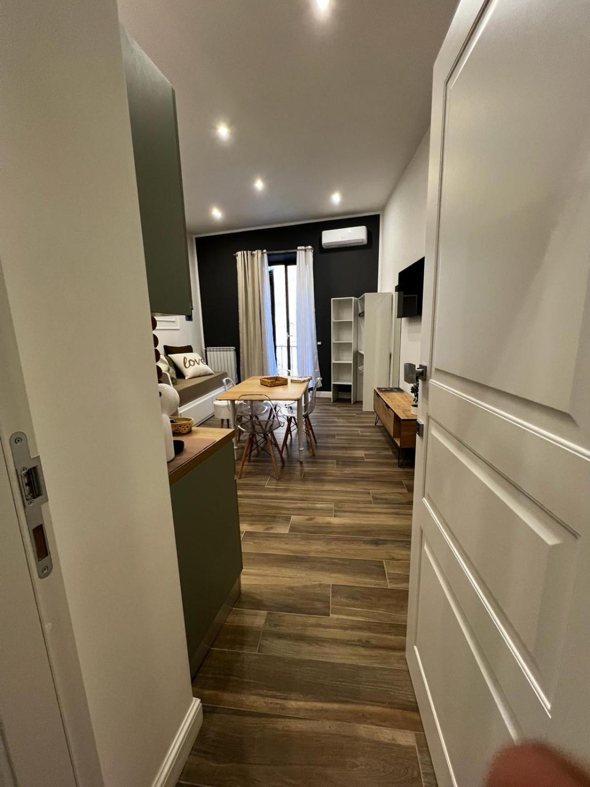 Mama Mia House Apartment Napoli Bagian luar foto